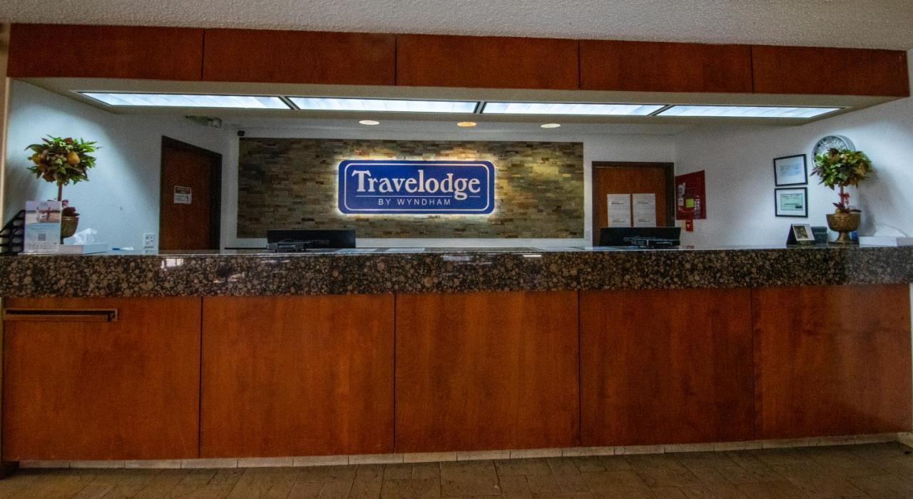 Travelodge By Wyndham Pueblo Bagian luar foto